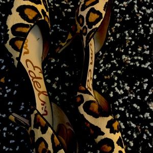 Sam Edelman fur texture shoes